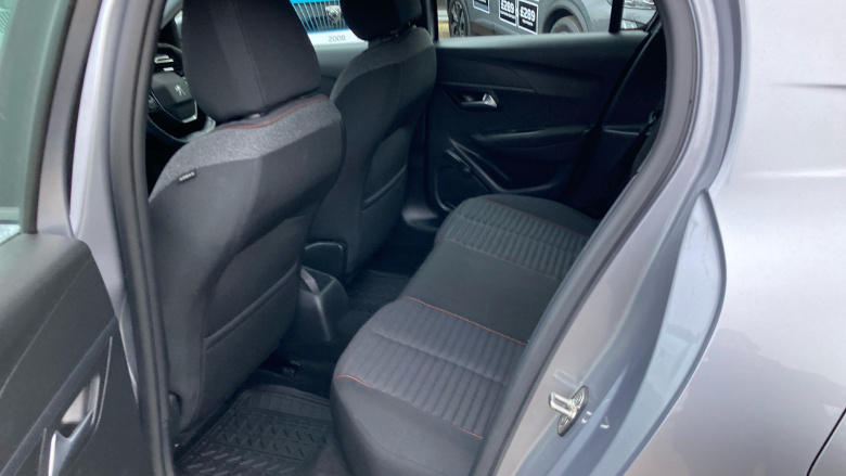 Peugeot 208 1.2 PureTech 100 Active 5dr Petrol Hatchback